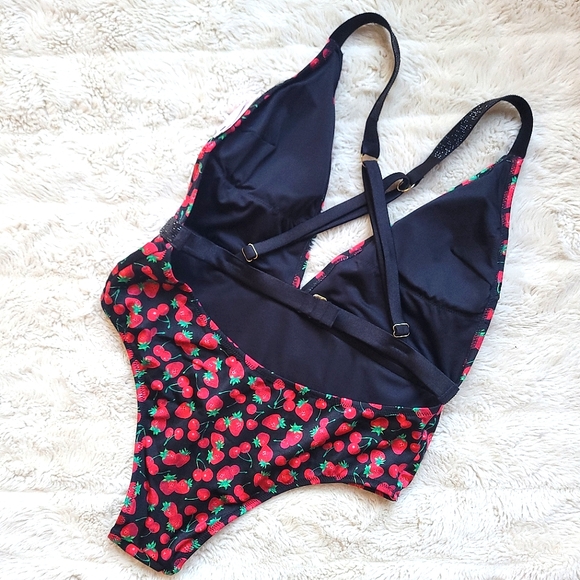 🍒NWT🍒 VS CHERRY BLING ONE PIECE - Picture 7 of 8